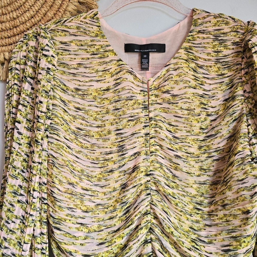 White House Black Market NEW Watercolor Blouson Sleeve Pleated Keyhole Top SZ 10 - Picture 5 of 14